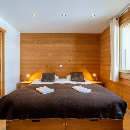 Le 4 - Numero 2 Apartment *